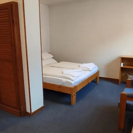 Adler Panzio 3* Budaörs